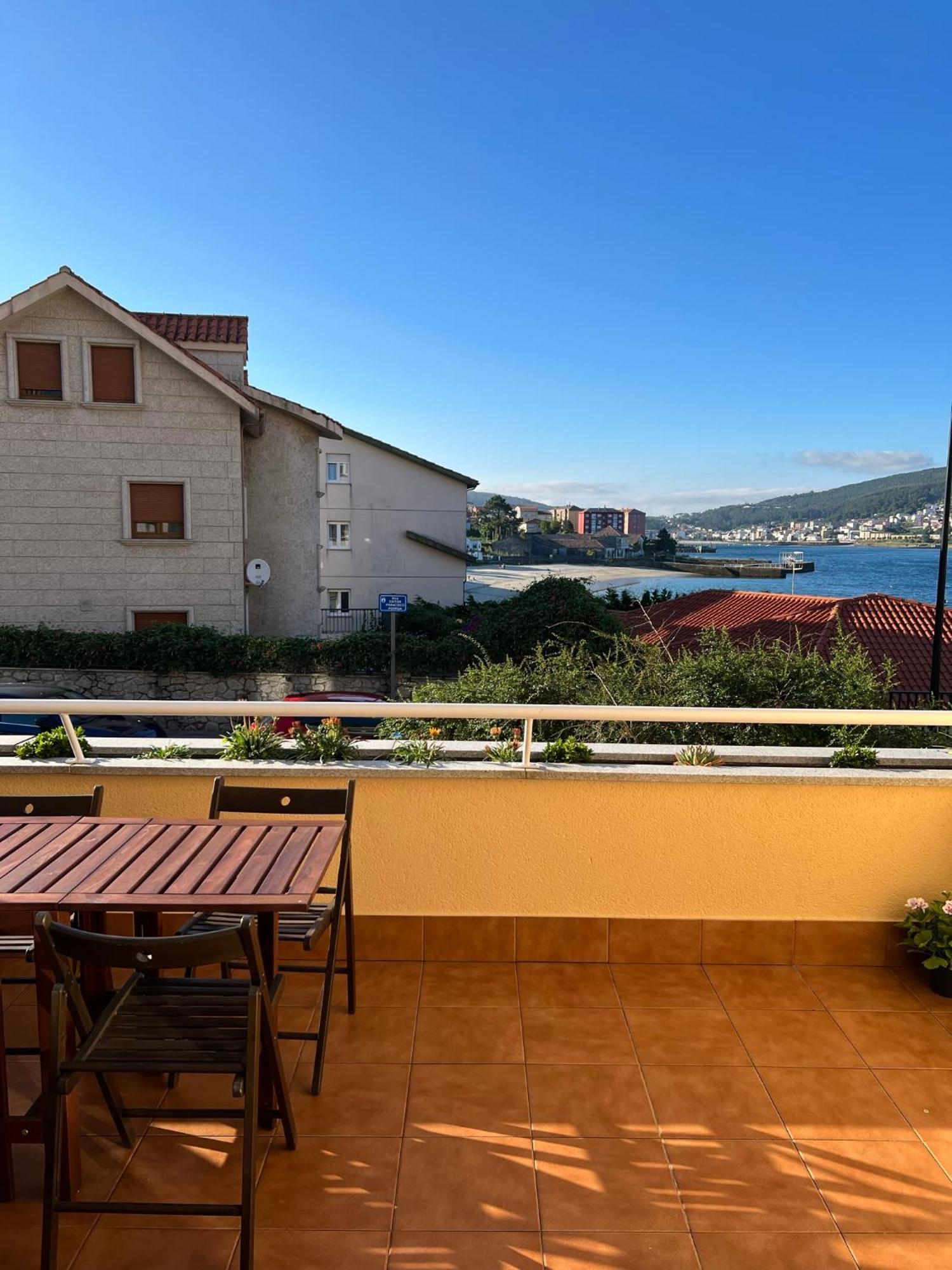Apartamento Playa Blanca Corcubion Exterior photo